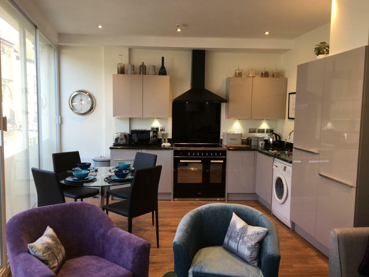 Star Tree Apartment York Luaran gambar